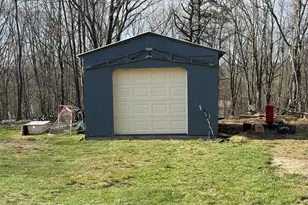 2354 Candlewood Ln, Blakeslee, PA 18610 - Photo 6