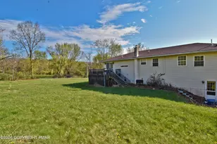 2106 Smith Rd, Stroudsburg, PA 18360 - Photo 30