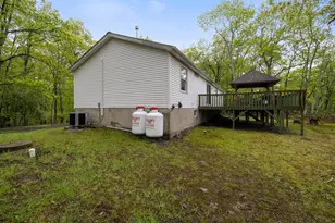 198 Castle Dr, East Stroudsburg, PA 18302 - Photo 42
