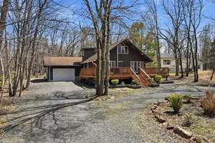 240 Keats Ln, Albrightsville, PA 18210 - Photo 2