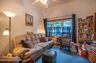 165 Old Stagecoach Rd, Gilbert, PA 18331 - Photo 8