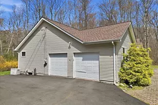 1192 Blackberry Road, Pocono Lake, PA 18347 - Photo 72