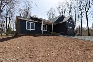 12415 Mountain Laurel Dr, East Stroudsburg, PA 18302 - Photo 2