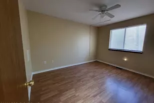 402 Tudor Ct, Bushkill, PA 18324 - Photo 20