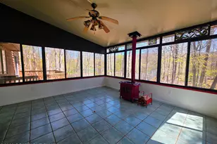 317 Keswick Ave, Bushkill, PA 18324 - Photo 6