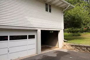 308 Hemlock Ln, Stroudsburg, PA 18360 - Photo 20