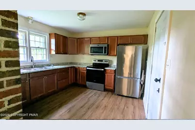  167 Independence Road, East Stroudsburg, PA 18301 - Photo 4