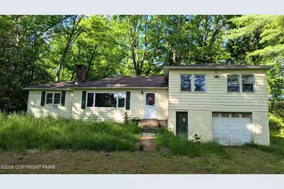  167 Independence Road, East Stroudsburg, PA 18301 - Photo 2