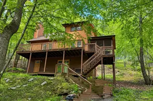 119 Durham Dr, Bushkill, PA 18324 - Photo 2