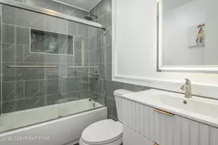 5074 Woodbridge Dr, Bushkill, PA 18324 - Photo 12