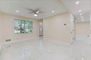 1201 Hunters Woods Dr, East Stroudsburg, PA 18301 - Photo 24