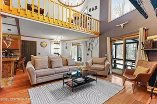 939 Country Pl Dr, Tobyhanna, PA 18466 - Photo 10
