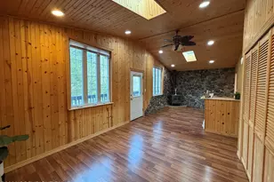 5130 Navajo Pl, Tobyhanna, PA 18466 - Photo 34