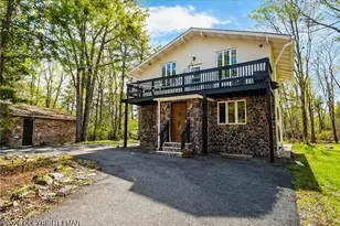 5130 Navajo Pl, Tobyhanna, PA 18466 - Photo 2