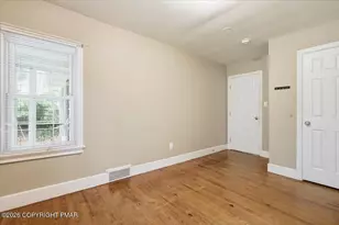 122 Ransberry Ave, East Stroudsburg, PA 18301 - Photo 8