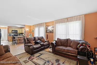  270 Packanack Drive, Gouldsboro, PA 18424 - Photo 12