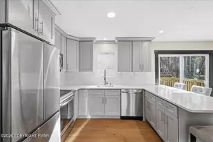 4554 Briarcliff Terrace, Tobyhanna, PA 18466 - Photo 18