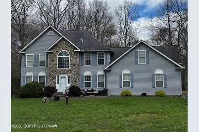  30 Sumner Drive, East Stroudsburg, PA 18302 - Photo 1