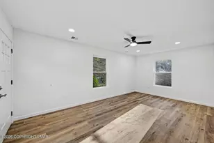 1131 Mink Ct, Bushkill, PA 18324 - Photo 54