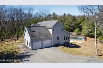  162 Oak Ridge Drive, Milford, PA 18337 - Photo 2