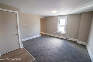 811 Monroe St, Stroudsburg, PA 18360 - Photo 2