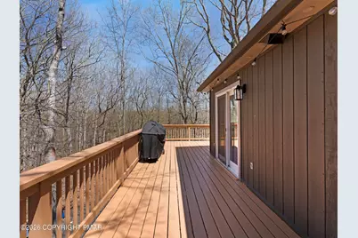  109 Luton Court, Bushkill, PA 18324 - Photo 16