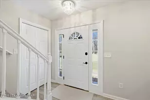 142 Stillwater Dr, Pocono Summit, PA 18346 - Photo 12