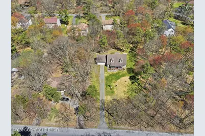  142 Stillwater Drive, Pocono Summit, PA 18346 - Photo 34