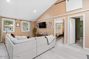 147 Rock Rd, East Stroudsburg, PA 18302 - Photo 10