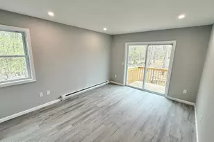 229 Hummingbird Trl, Bushkill, PA 18324 - Photo 16
