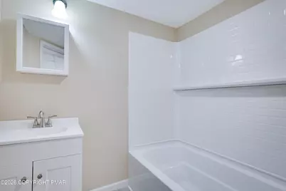  417 Hickory Drive, Tannersville, PA 18372 - Photo 14