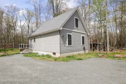  1-2-3 Lake Shore Dr, East Stroudsburg, PA 18302 - Photo 2