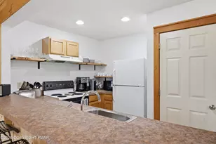 187 Hawthorne Ct, Tannersville, PA 18372 - Photo 10
