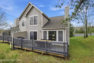 187 Hawthorne Ct, Tannersville, PA 18372 - Photo 6