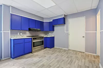  949 Wyandotte Street, Bethlehem, PA 18015 - Photo 10
