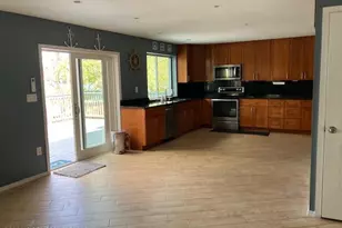 6281 E Lakeshore Dr, East Stroudsburg, PA 18302 - Photo 8