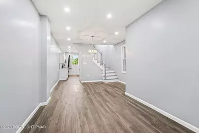  408 E Wiconisco Avenue, Tower City, PA 17980 - Photo 4