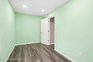 408 E Wiconisco Ave, Tower City, PA 17980 - Photo 12