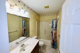 220 Hawthorne Village Ct, East Stroudsburg, PA 18302 - Photo 14