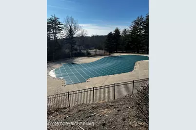  220 Hawthorne Village Court, East Stroudsburg, PA 18302 - Photo 40