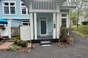 216 Abbington Dr, East Stroudsburg, PA 18302 - Photo 2