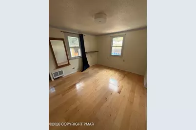  17 Holland Street, Nesquehoning, PA 18240 - Photo 4