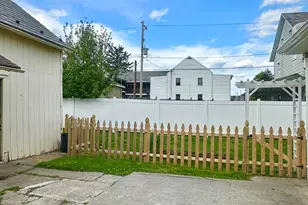 509 W Main St, Pen Argyl, PA 18072 - Photo 16