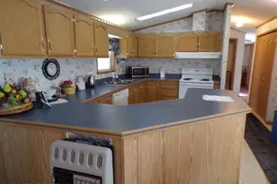 141 Gold Ln, Stroudsburg, PA 18360 - Photo 20