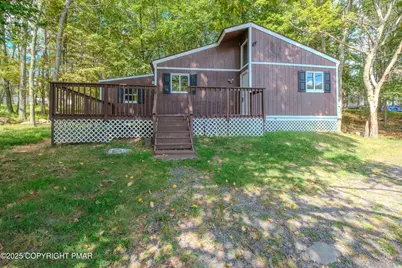  4774 Pine Ridge Drive, Bushkill, PA 18324 - Photo 14