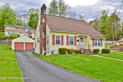  142 Maple Avenue, East Stroudsburg, PA 18301 - Photo 1