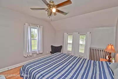  142 Maple Avenue, East Stroudsburg, PA 18301 - Photo 16