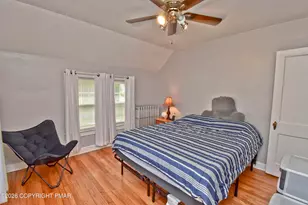 142 Maple Ave, East Stroudsburg, PA 18301 - Photo 14