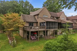 110 Woodmont Cir, Greentown, PA 18426 - Photo 44