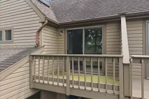 110 Woodmont Cir, Greentown, PA 18426 - Photo 54